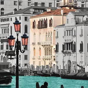 https://locanda-de-la-spada.hotelinveneto.com
